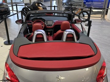 Tajemniczy prototyp Peugeota